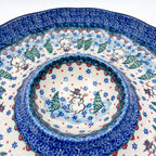Dancing Snowman chip and dip platter, close-up angled view of scalloped rim, dip bowl, and snowman with heart border