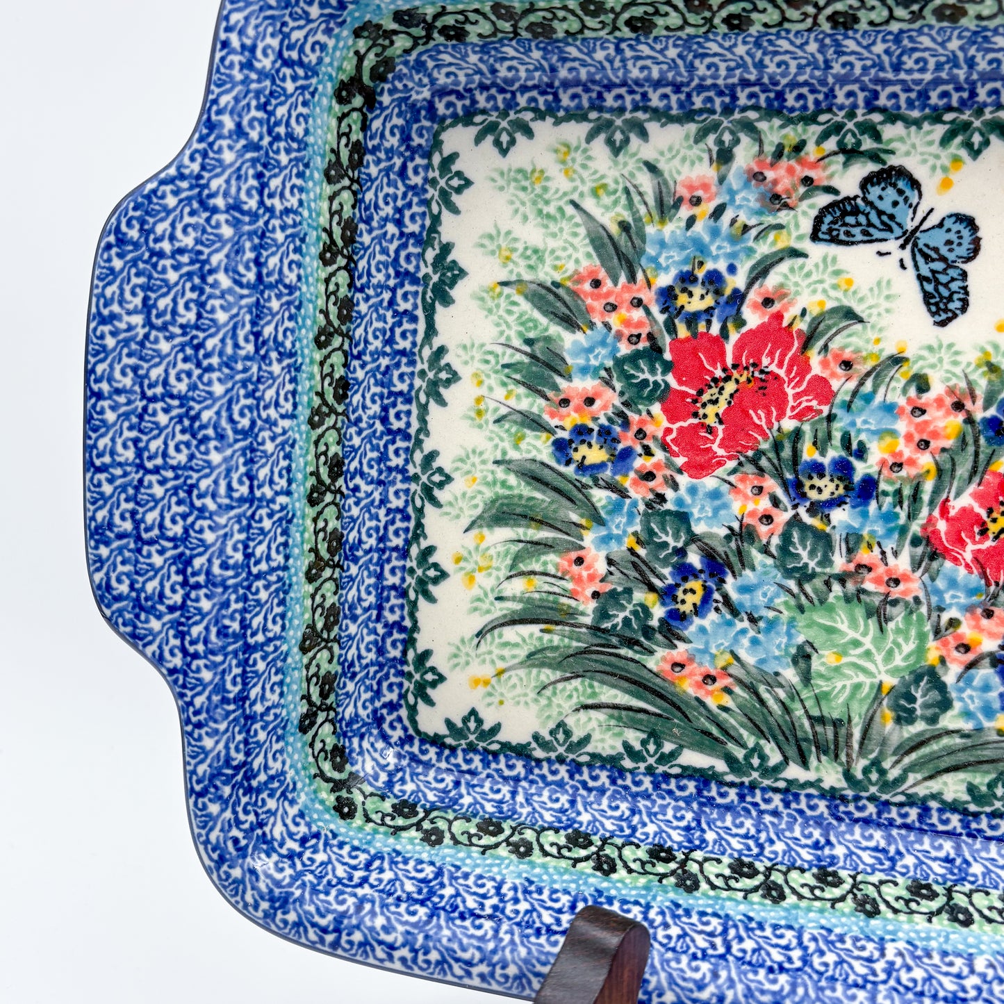 9.5" Rectangular Baker with Handles .  UNIKAT Spring Floral Garland