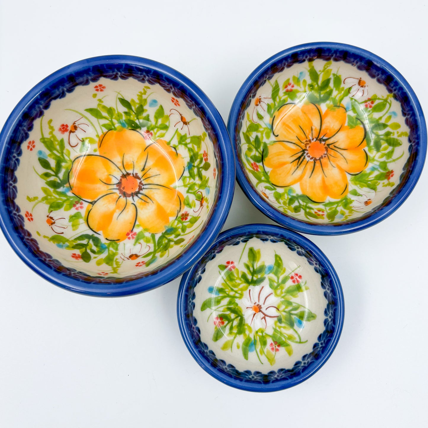 Small Set 3 stacking Bowls.  Hand crafted Polish pottery stoneware:  UNIKAT Orange Poppy