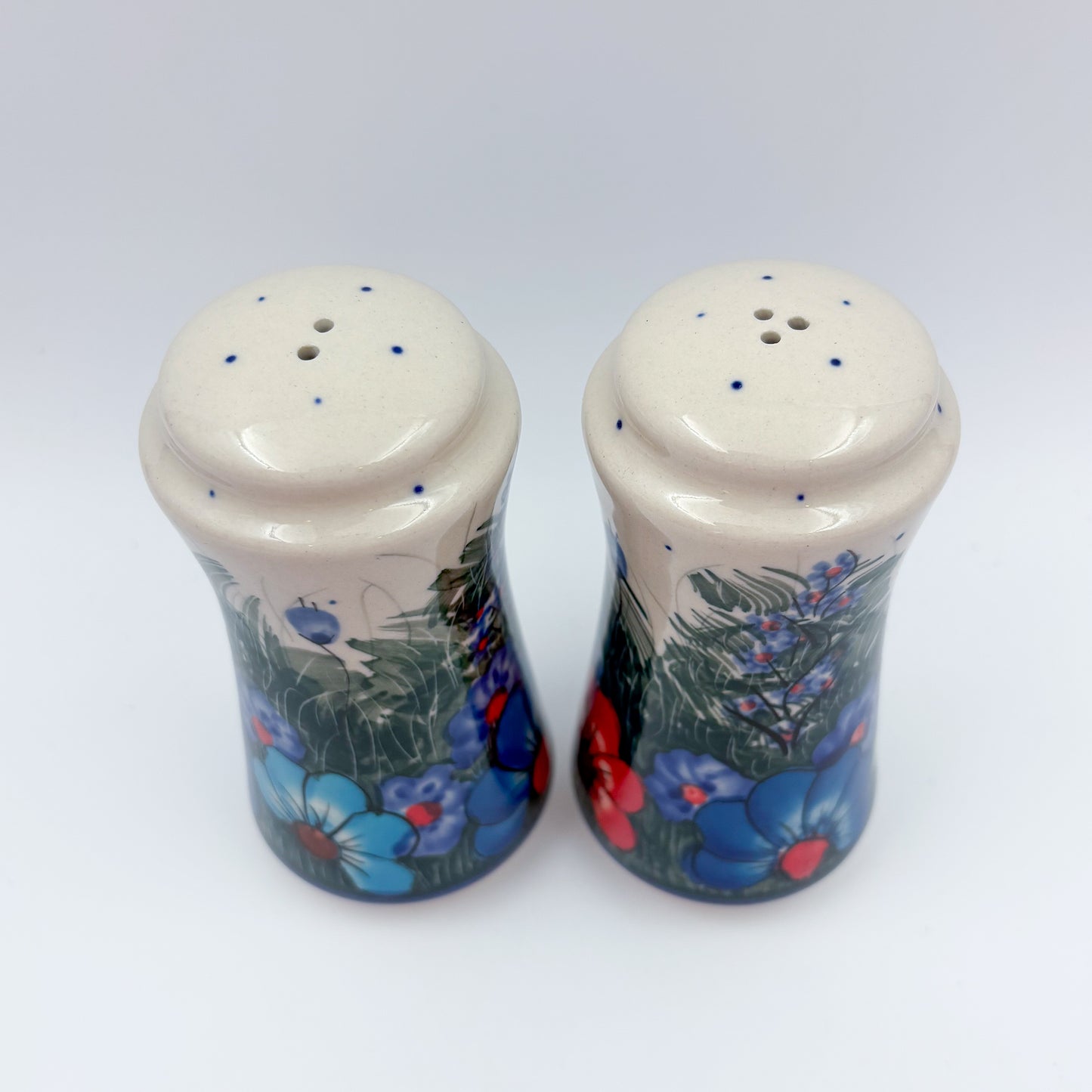 5” Salt and Pepper Shakers.  Handmade Polish pottery.  UNIKAT Forget Me Not Pansy