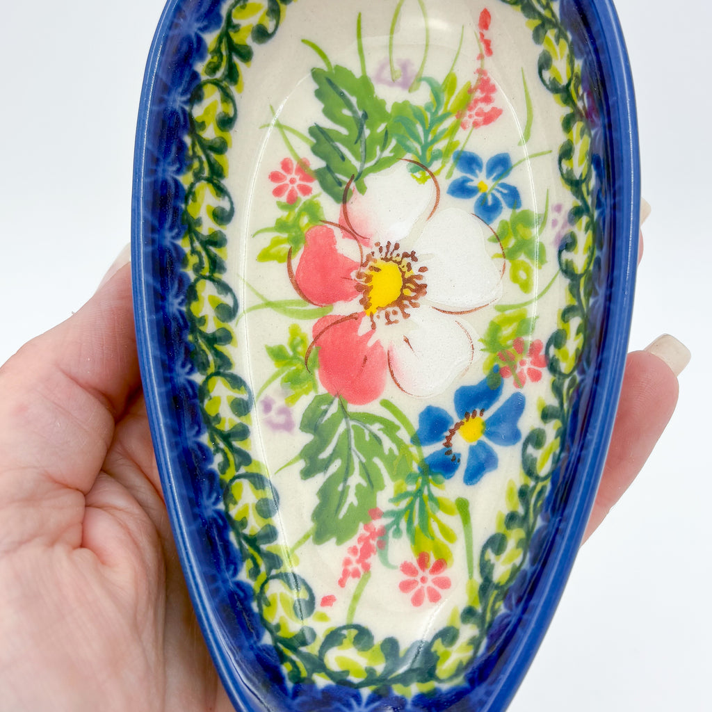 Spoon Rest 5”.  Handmade Polish pottery.  UNIKAT Pink Ruffle