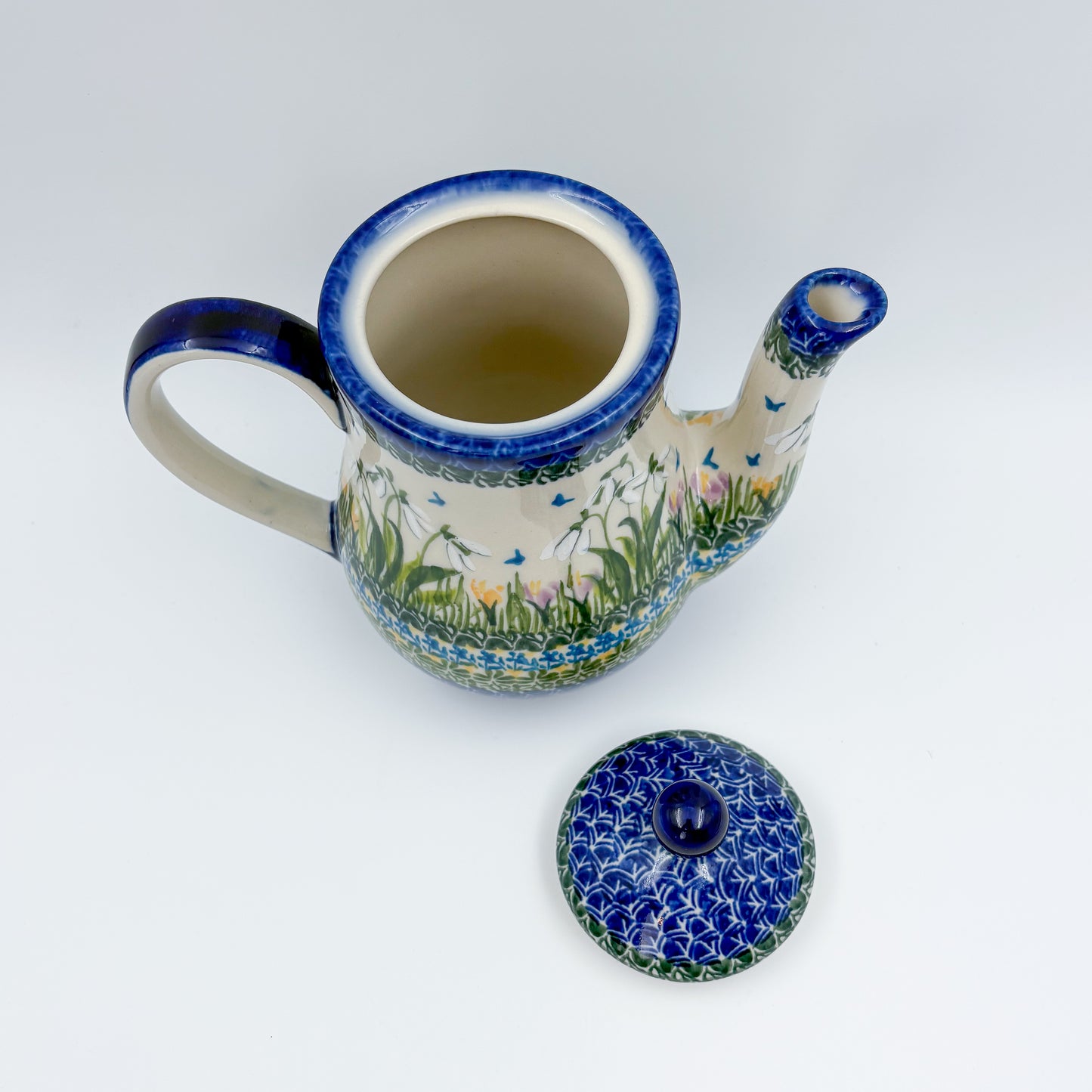23 oz Teapot Florencja Handcrafted Potery in Poland.  Snowdrop Garden
