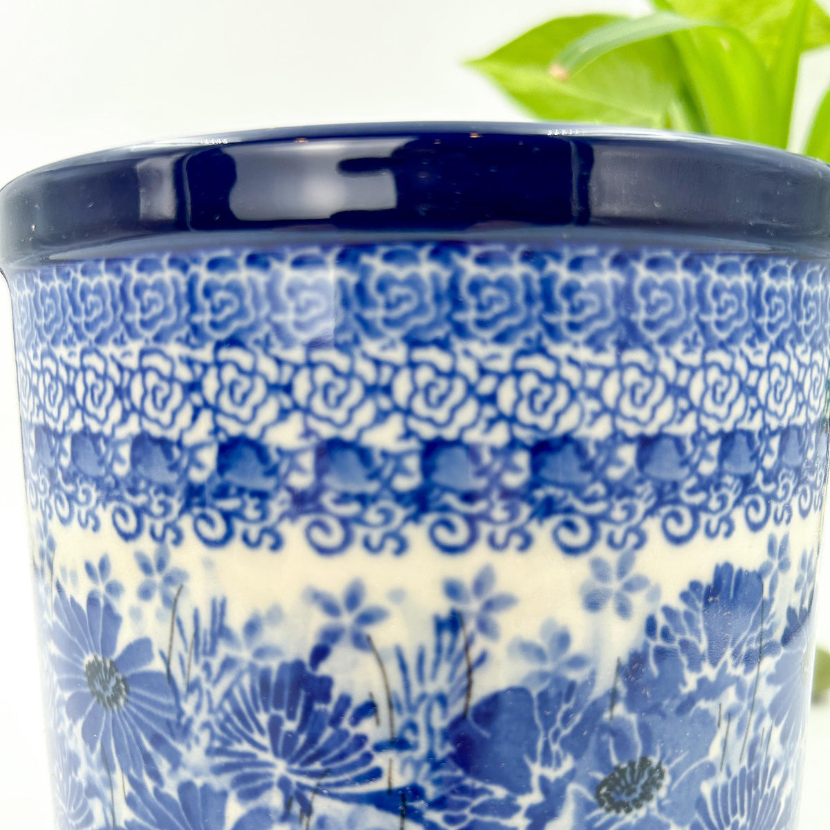 6” bluue floral Utensil holder is a handmade by talented Polish artisans. 