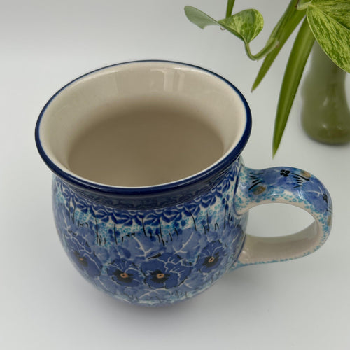 Deep Winter bubble mug, angled view showing cream interior