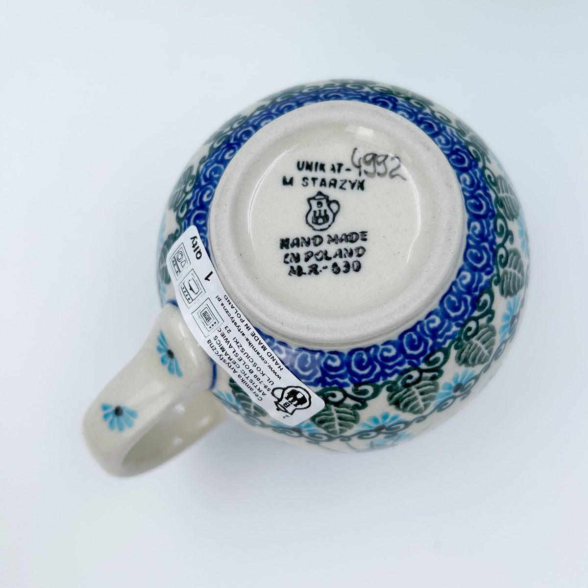 Bottom of Forget Me Not bubble mug showing Unikat stamp and artist signature