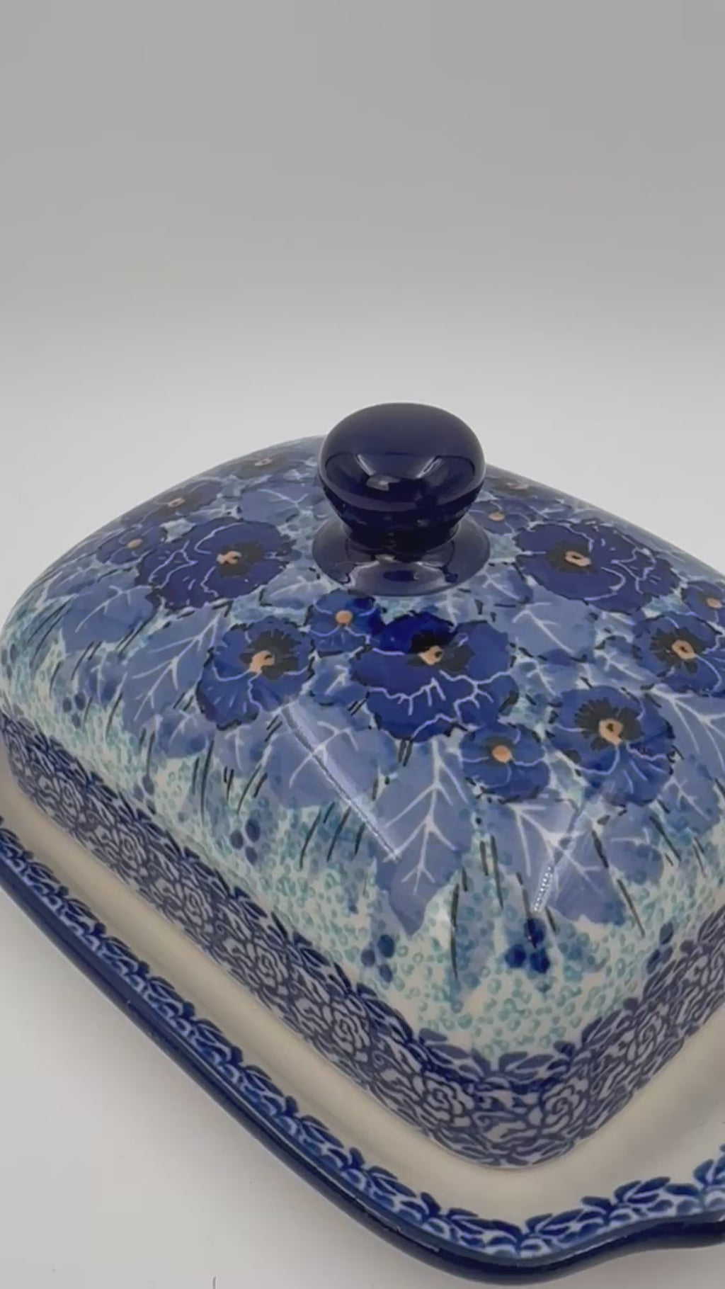 7" Butter Dish: UNIKAT Deep Winter Design