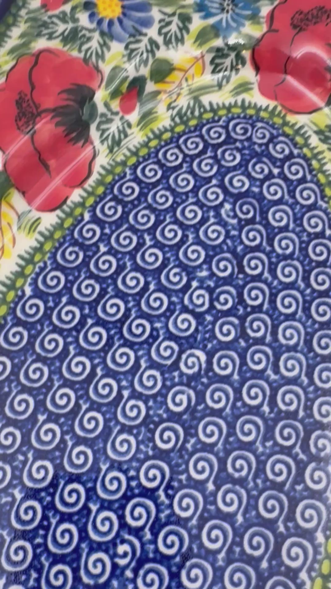 13" Cezar Platter.  Hand crafted Polish pottery stoneware: UNIKAT Garden Poppy Design.