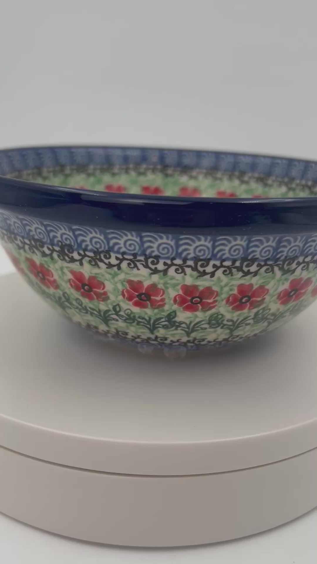 Polish pottery 6.” Bowl in the Maraschino Pattern pattern. Flowers
Ceramika Artystyczna Company