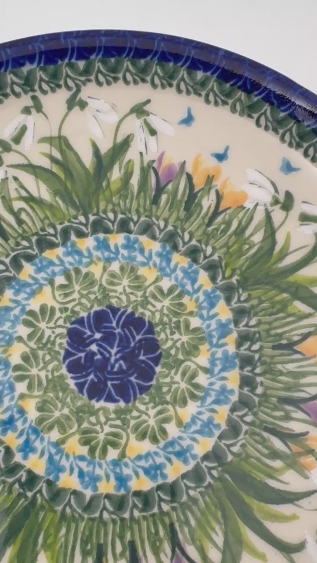 7.5” Plate.  Hand crafted Polish pottery stoneware: UNIKAT Snowdrop Garden