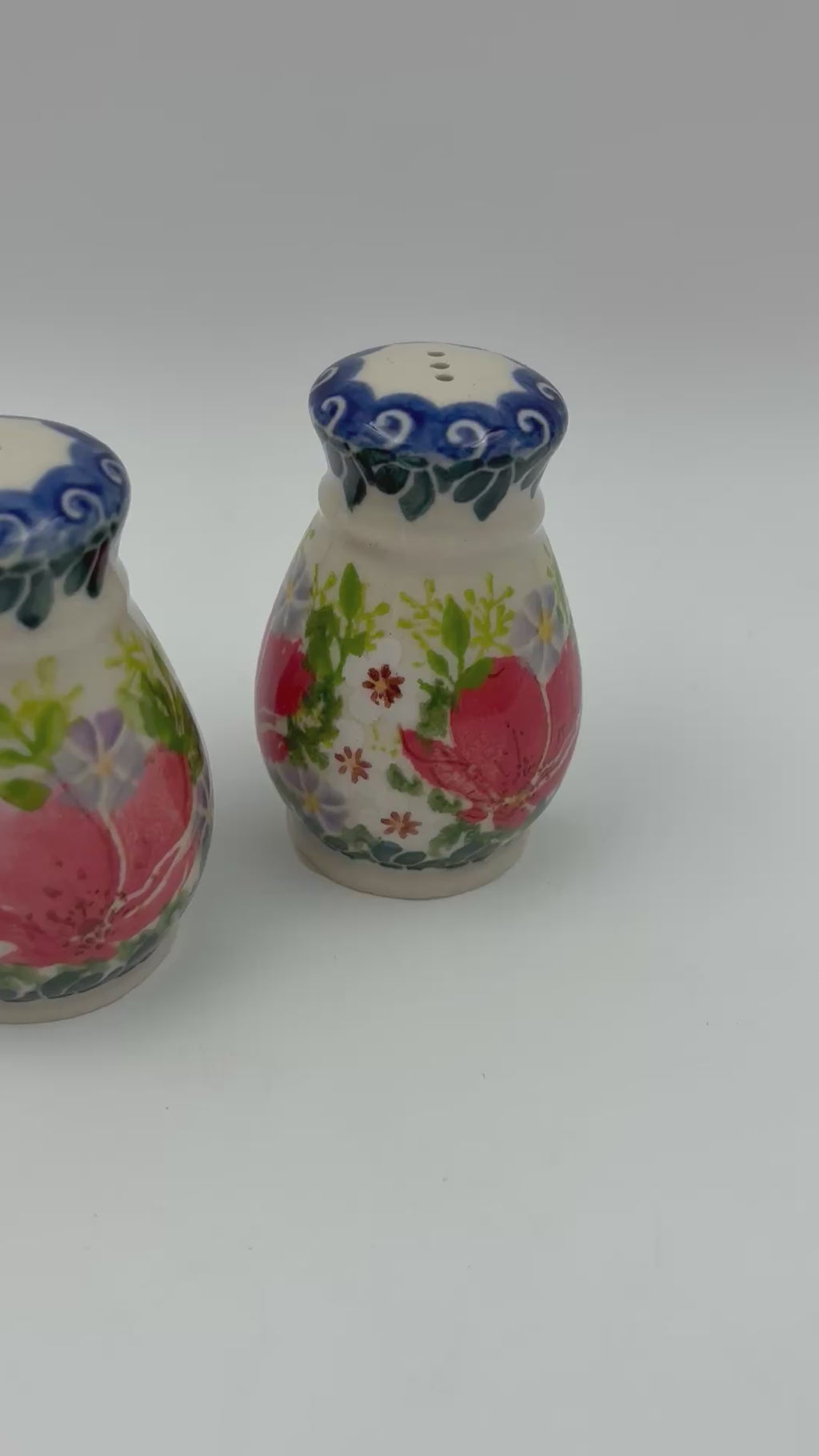 3” Salt and Pepper Shakers.  Handmade Polish pottery.  UNIKAT Scarlet Blossoms