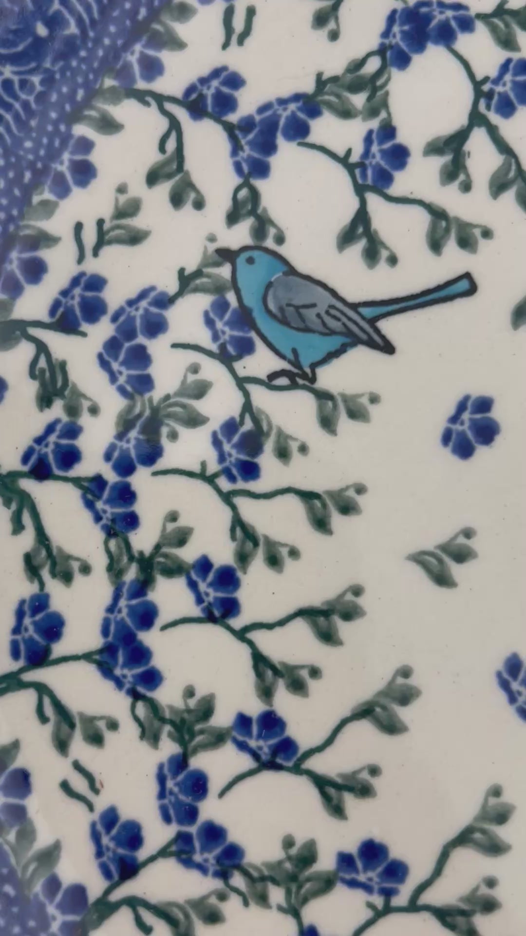 10” plate in the Baby Bluebird pattern