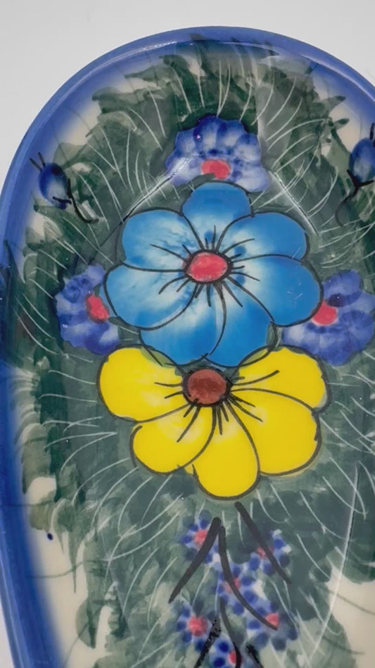 Spoon Rest 5”.  Handmade Polish pottery.  UNIKAT Forget Me Not Pansy Pattern