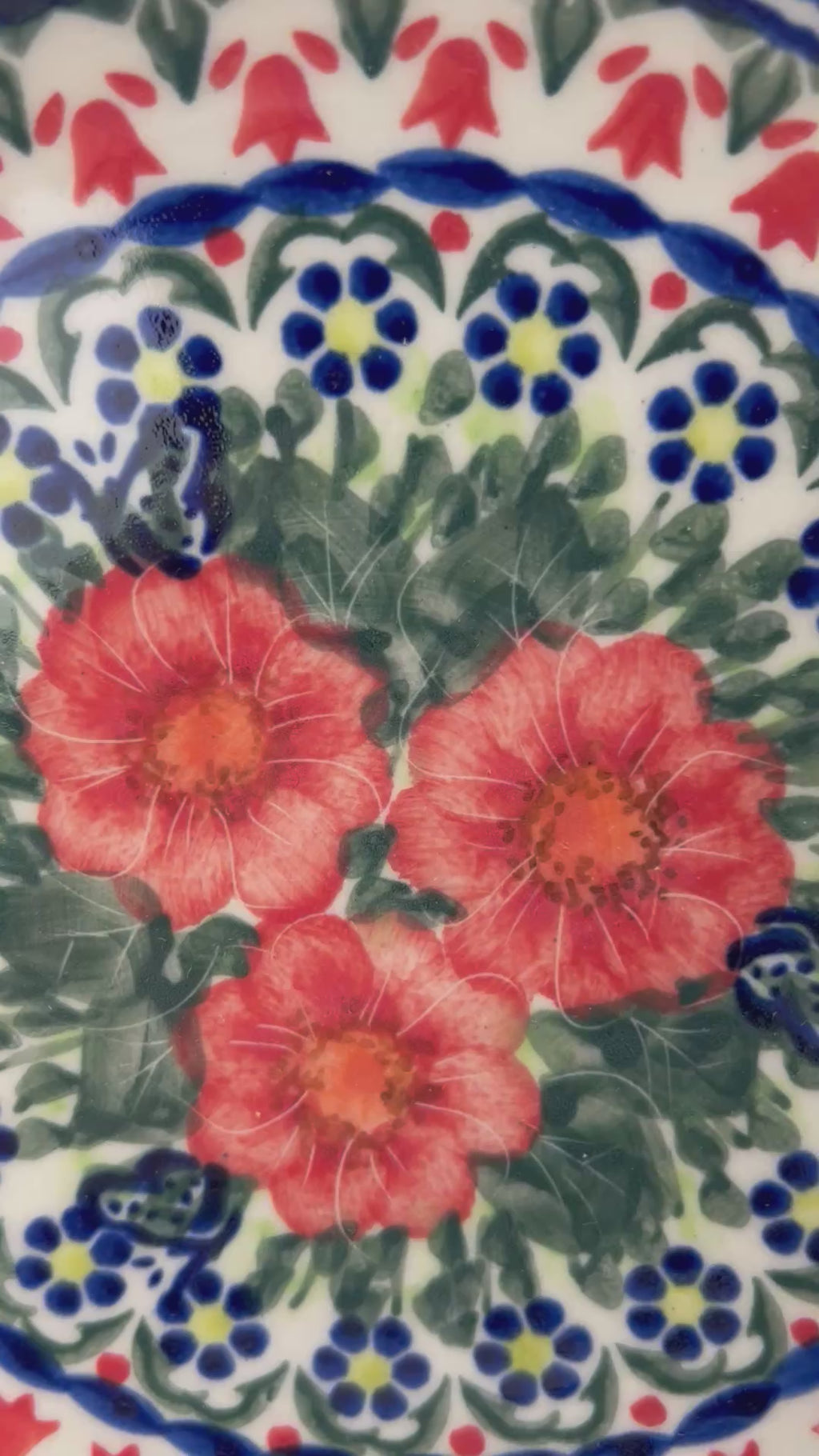 7.91” plate in the Unikat Happiness pattern