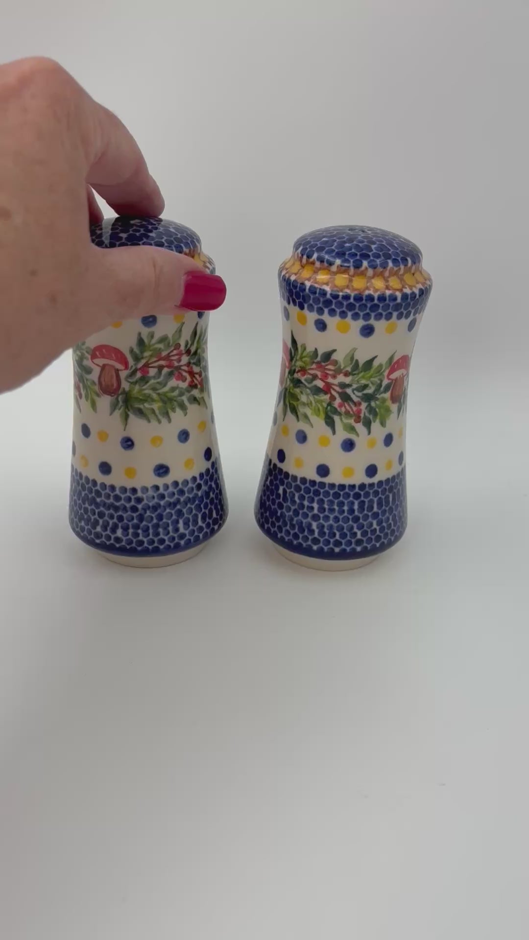 5” Salt and Pepper Shakers.  Handmade Polish pottery.  UNIKAT Mushrooms