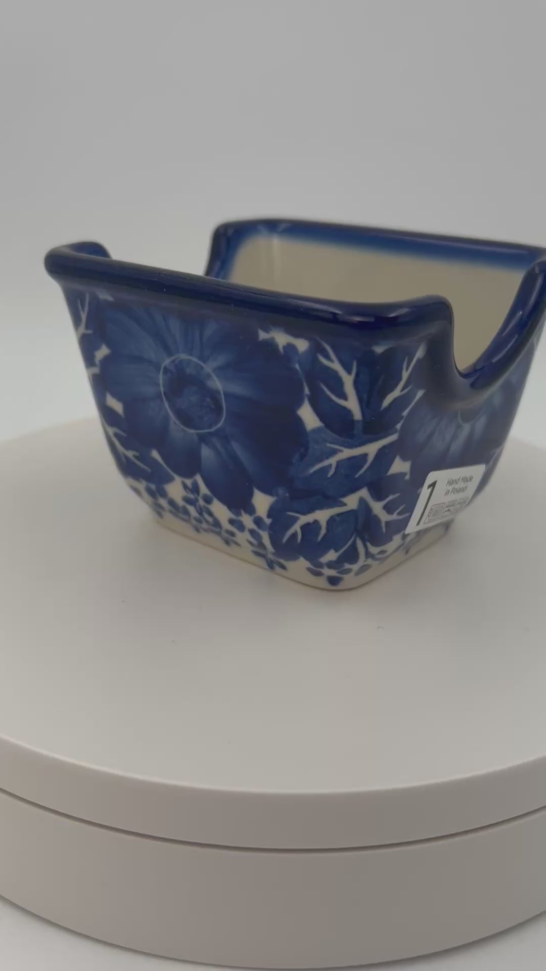 Polish pottery hand made  3” rectangular sugar packet holder in Happiness Pattern.
Ceramika Bona Company