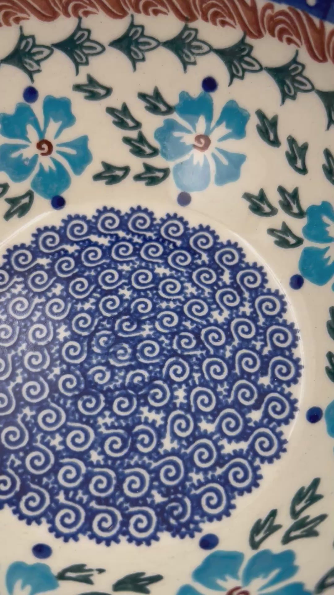  6.” Farm Bowl in the Blue Cornflower 